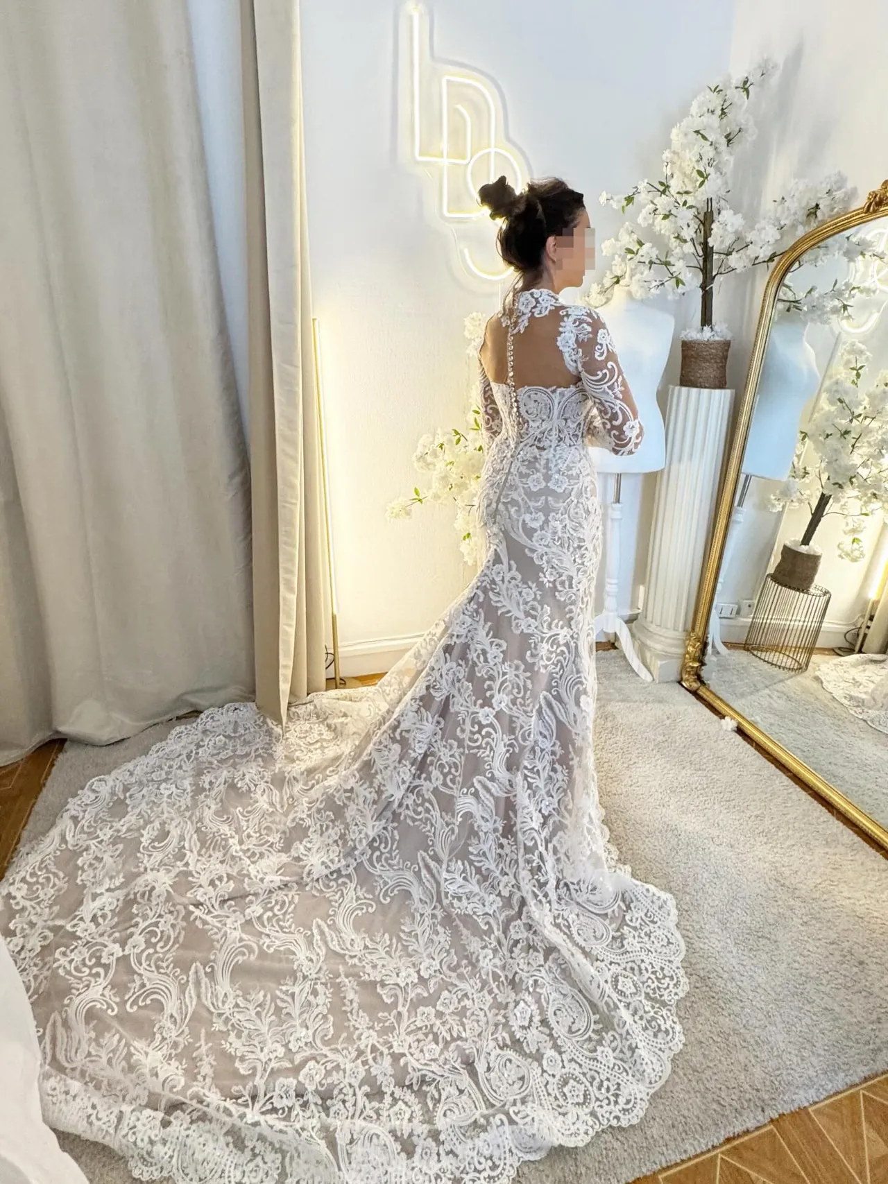 LAURENA DS | Robes de mariée Paris 3