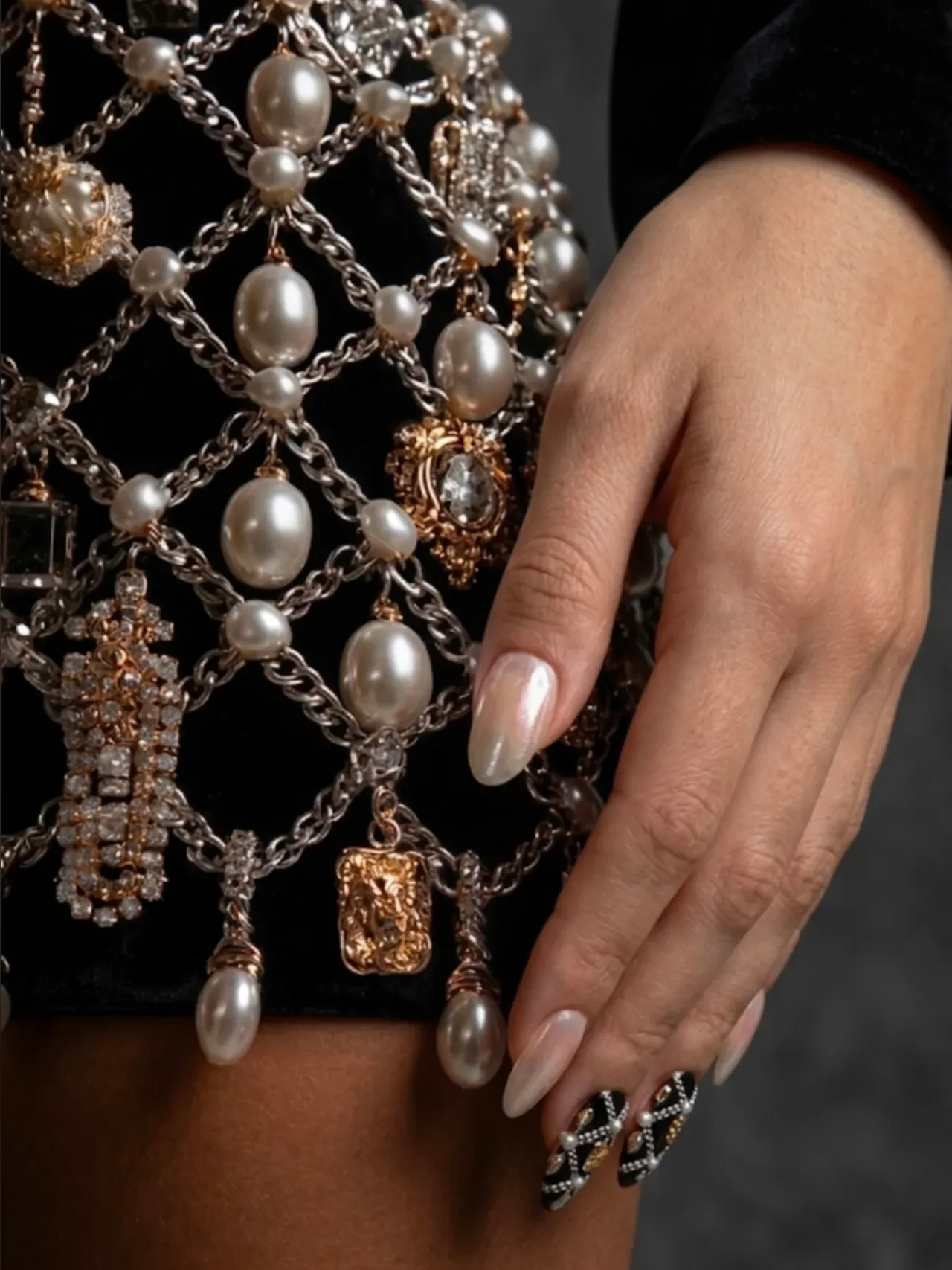 Timeless.Beauty.Nail_ 4